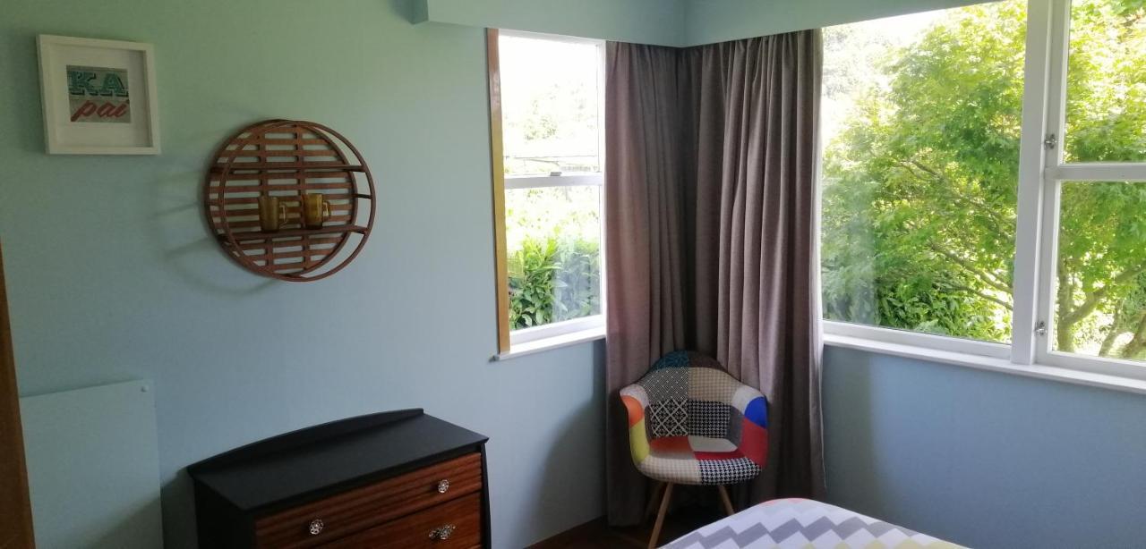Super Central Cosy Greytown House With Garage Εξωτερικό φωτογραφία